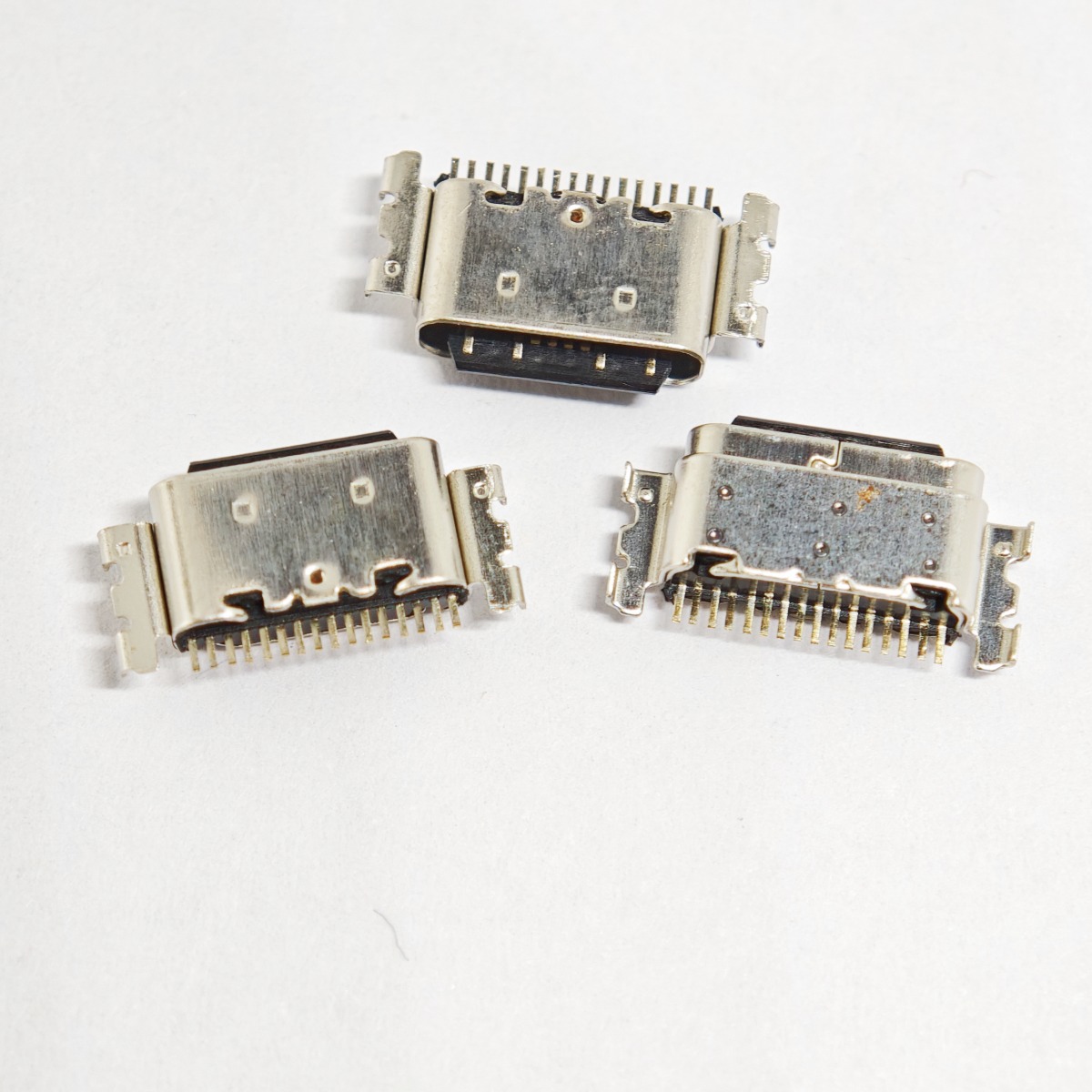 Usb C Hub - 10-50 Buah Steker Port Pengisi Daya